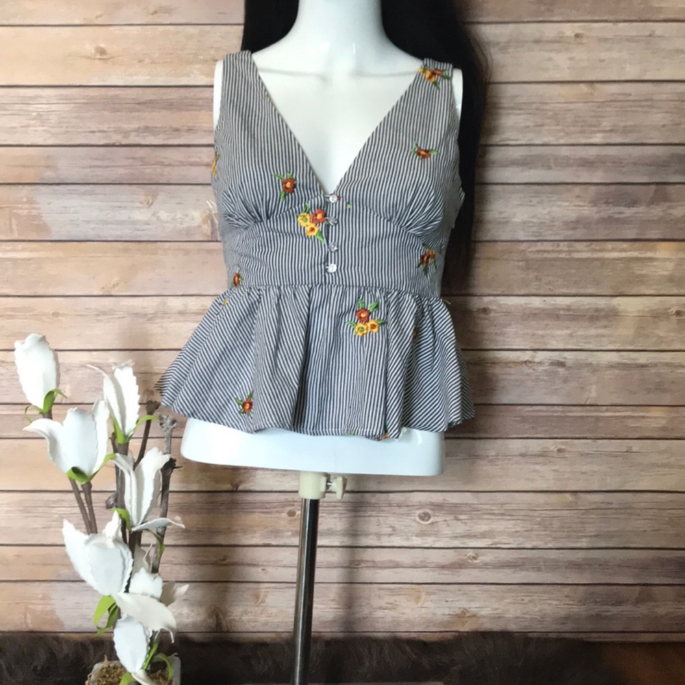 Boho chic sleeveless top